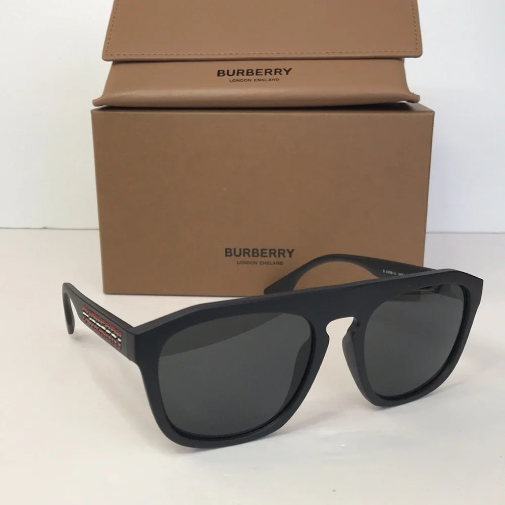 💯- Authentic New Sunglasses Burberry BE 4396 U 346487 Wren Matte Black Dark…